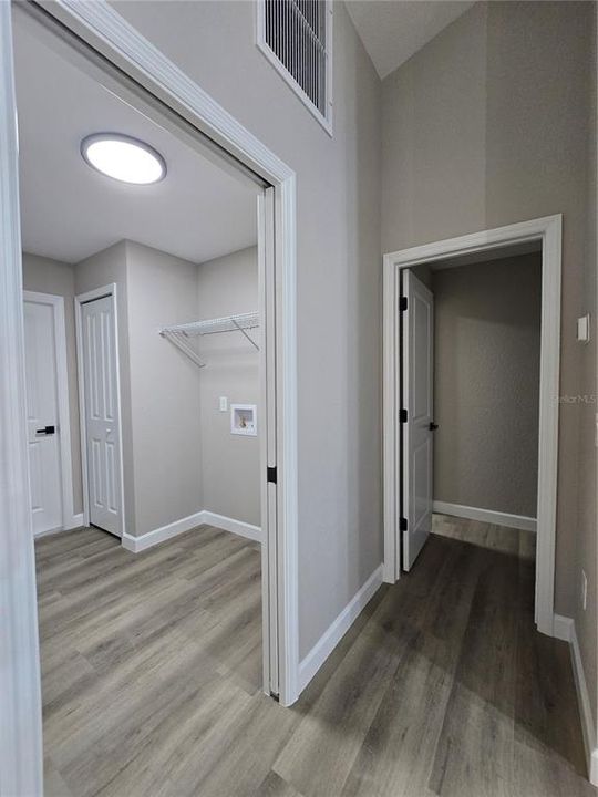 En Venta: $290,000 (4 camas, 2 baños, 1627 Pies cuadrados)