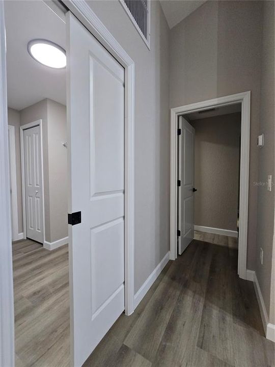 En Venta: $290,000 (4 camas, 2 baños, 1627 Pies cuadrados)