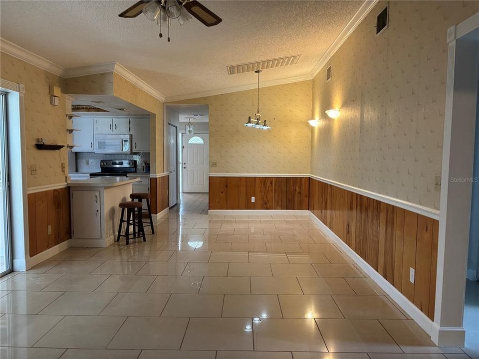 В аренду: $2,400 (4 спален, 2 ванн, 2160 Квадратных фут)