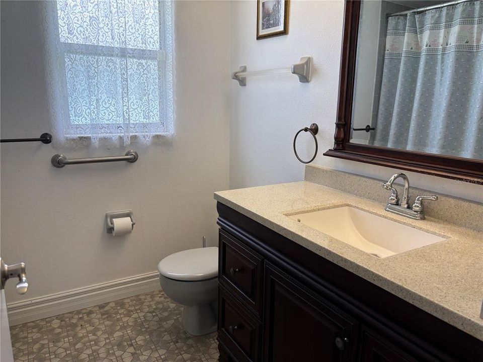 В аренду: $2,400 (4 спален, 2 ванн, 2160 Квадратных фут)