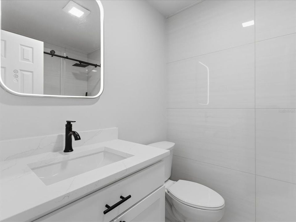 На продажу: $659,000 (4 спален, 2 ванн, 2195 Квадратных фут)