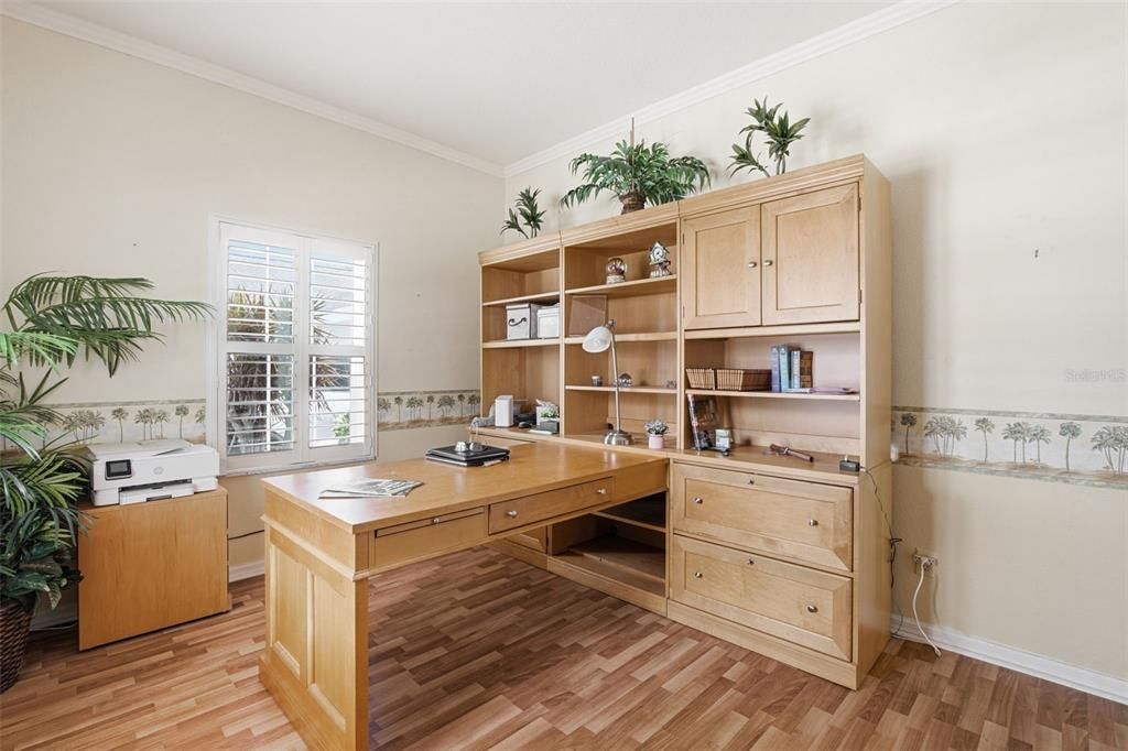 На продажу: $250,000 (2 спален, 2 ванн, 1364 Квадратных фут)