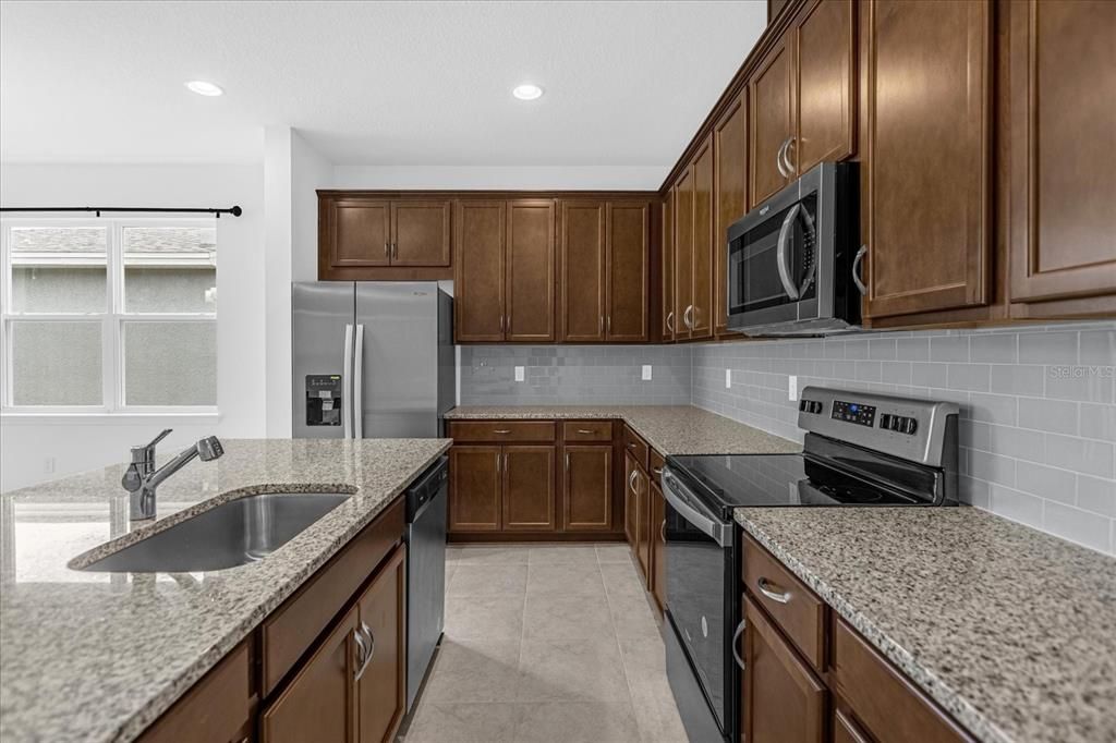 For Sale: $399,990 (4 beds, 2 baths, 1987 Square Feet)
