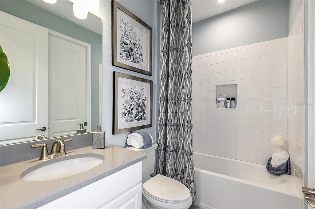 For Sale: $377,348 (2 beds, 2 baths, 1533 Square Feet)