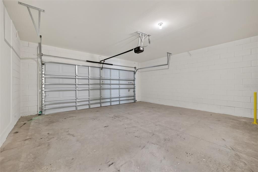 En Renta: $2,900 (3 camas, 2 baños, 1800 Pies cuadrados)