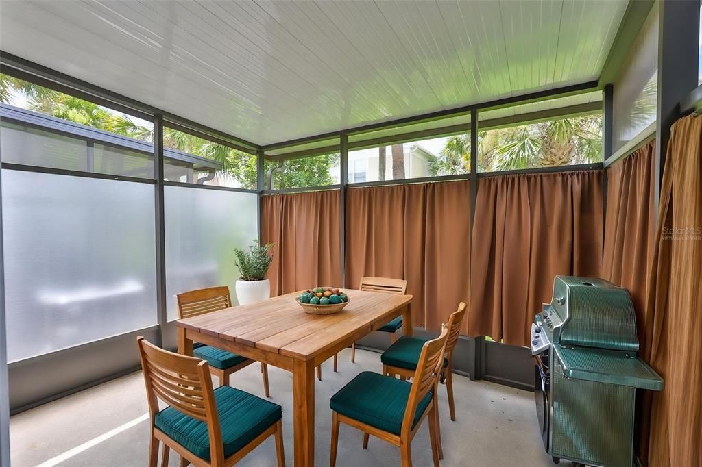 For Sale: $249,000 (3 beds, 2 baths, 1622 Square Feet)