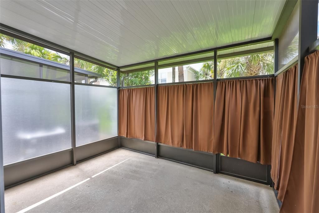 For Sale: $249,000 (3 beds, 2 baths, 1622 Square Feet)
