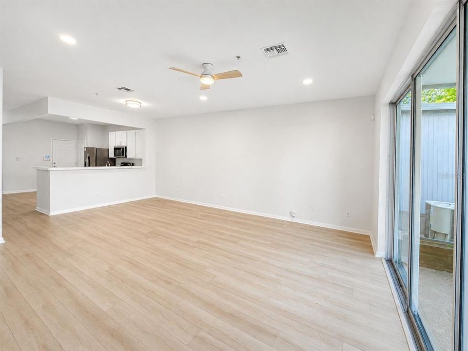 En Renta: $2,350 (3 camas, 2 baños, 1682 Pies cuadrados)