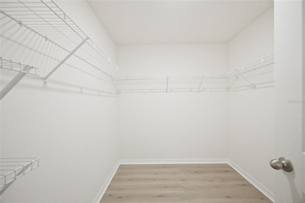 В аренду: $2,650 (4 спален, 2 ванн, 1846 Квадратных фут)