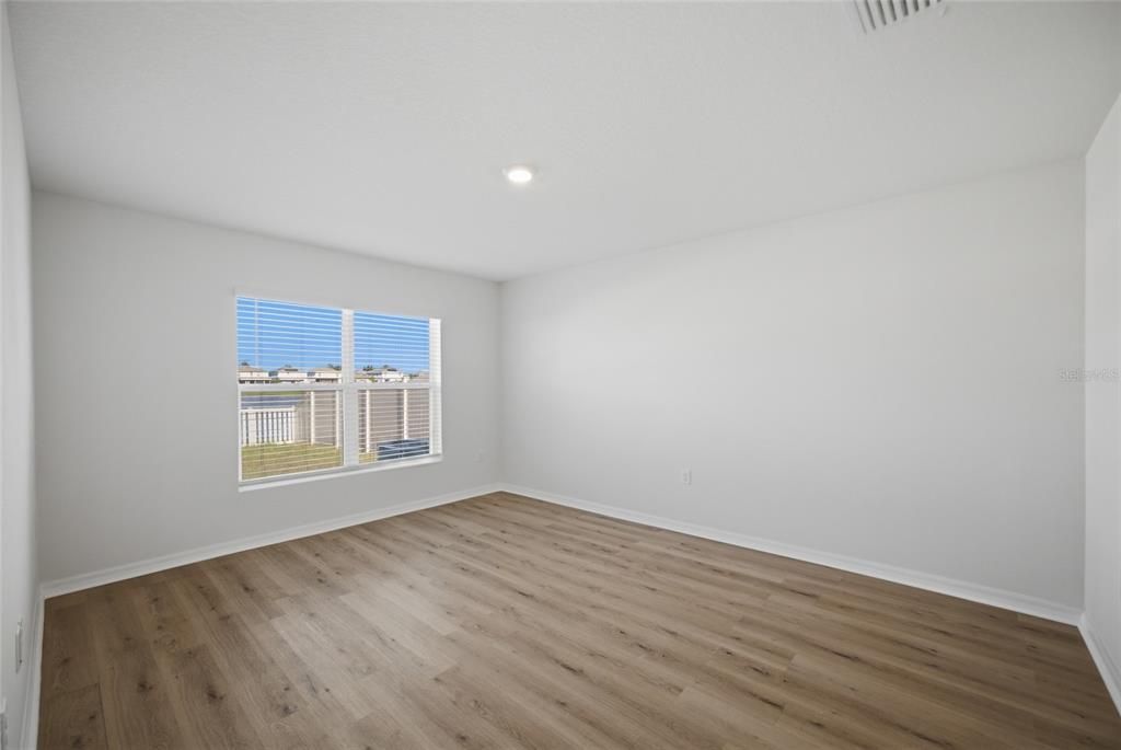 В аренду: $2,650 (4 спален, 2 ванн, 1846 Квадратных фут)