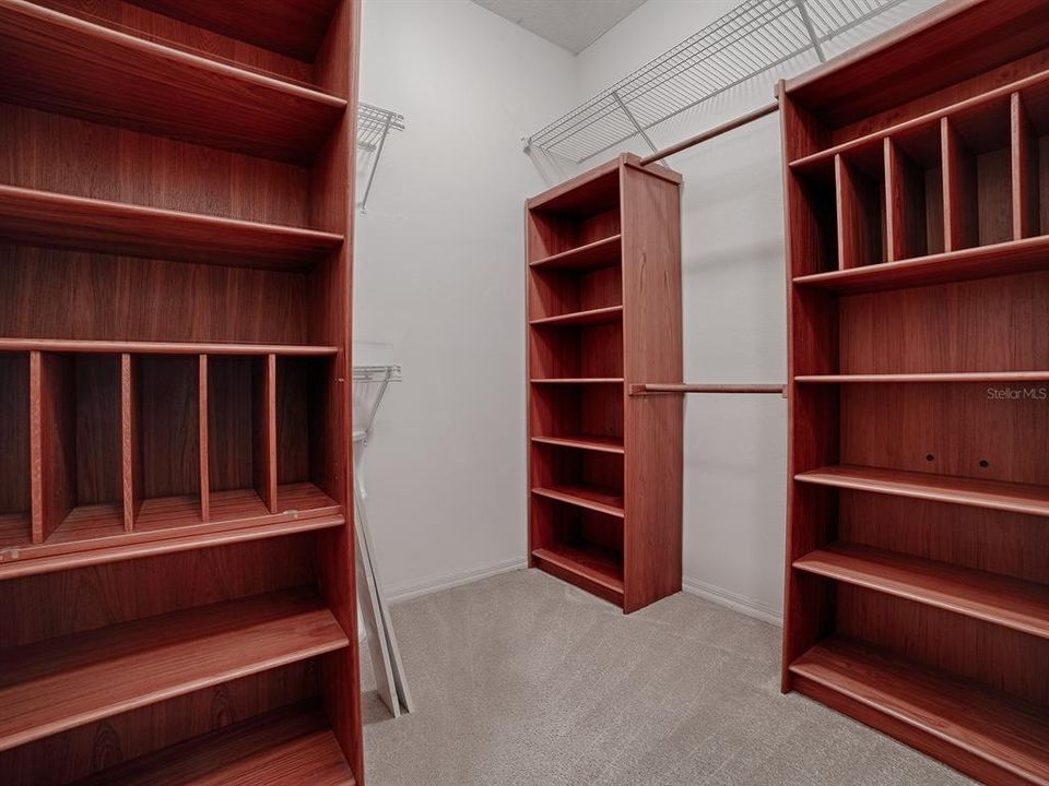 На продажу: $420,000 (3 спален, 2 ванн, 2004 Квадратных фут)