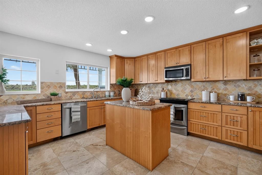 For Sale: $1,450,000 (4 beds, 3 baths, 3444 Square Feet)