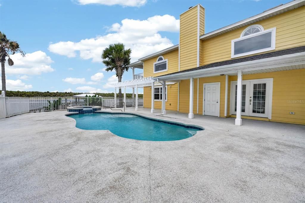For Sale: $1,450,000 (4 beds, 3 baths, 3444 Square Feet)