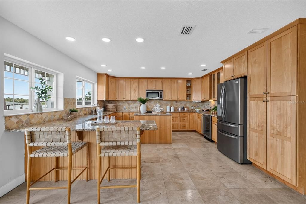 For Sale: $1,450,000 (4 beds, 3 baths, 3444 Square Feet)