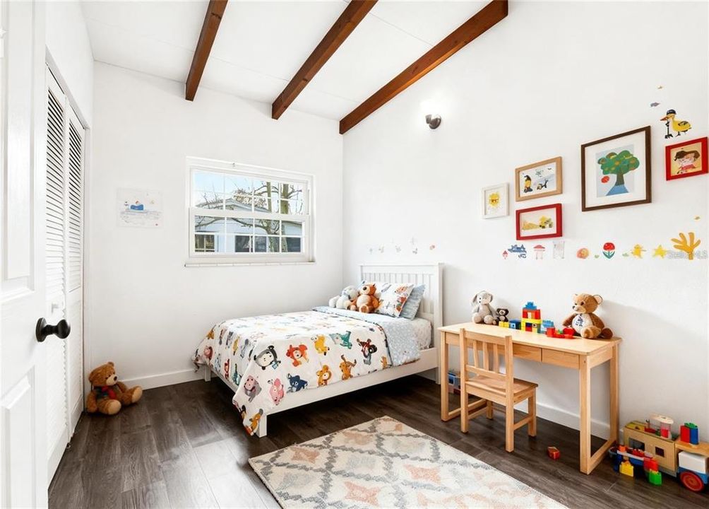 В аренду: $2,250 (3 спален, 2 ванн, 1325 Квадратных фут)