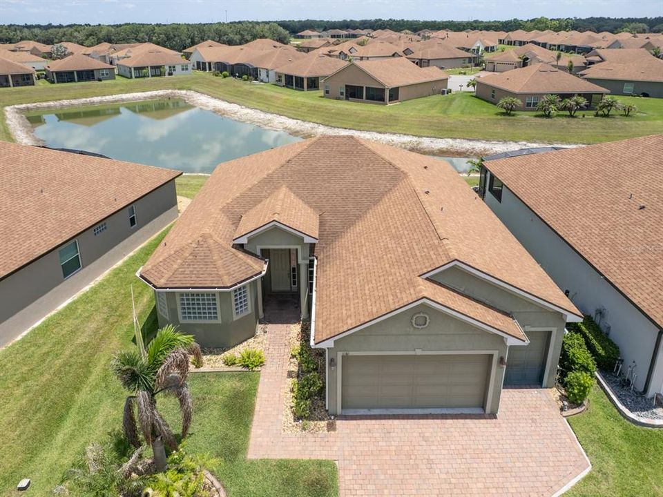 En Venta: $449,900 (3 camas, 2 baños, 2069 Pies cuadrados)