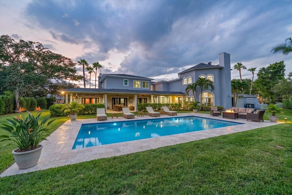 На продажу: $6,495,000 (7 спален, 6 ванн, 7559 Квадратных фут)