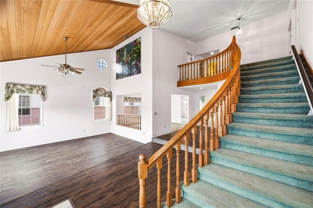For Sale: $1,750,000 (4 beds, 2 baths, 3688 Square Feet)