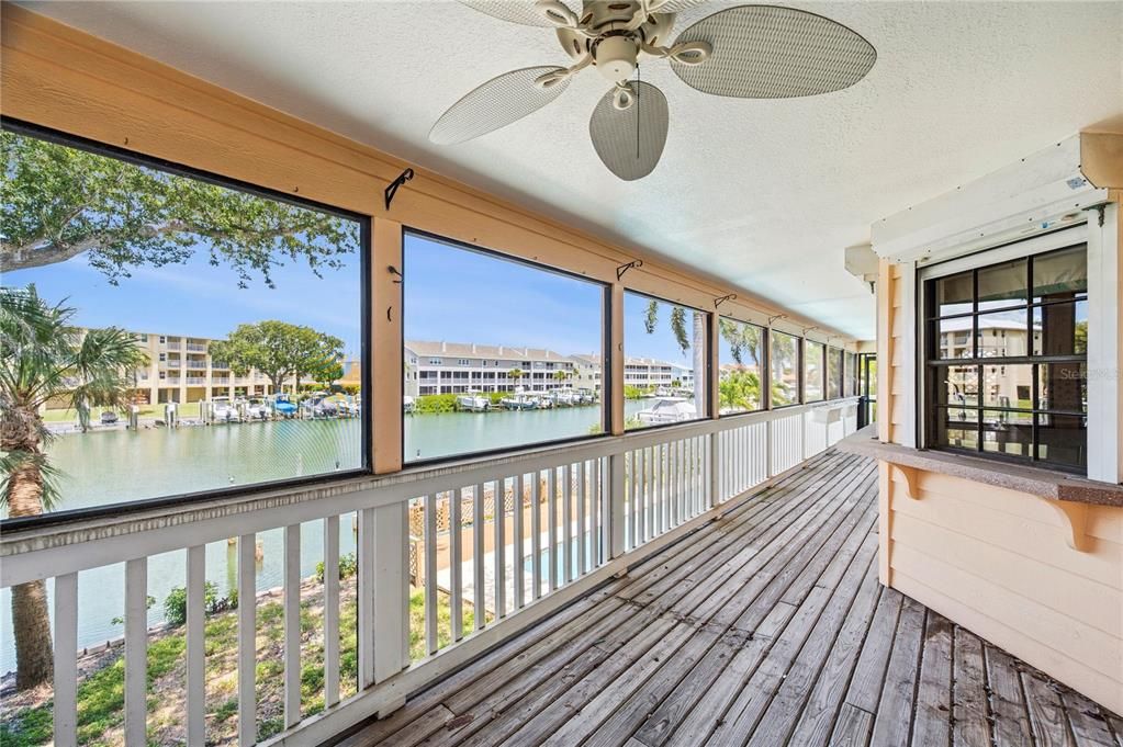 For Sale: $1,750,000 (4 beds, 2 baths, 3688 Square Feet)