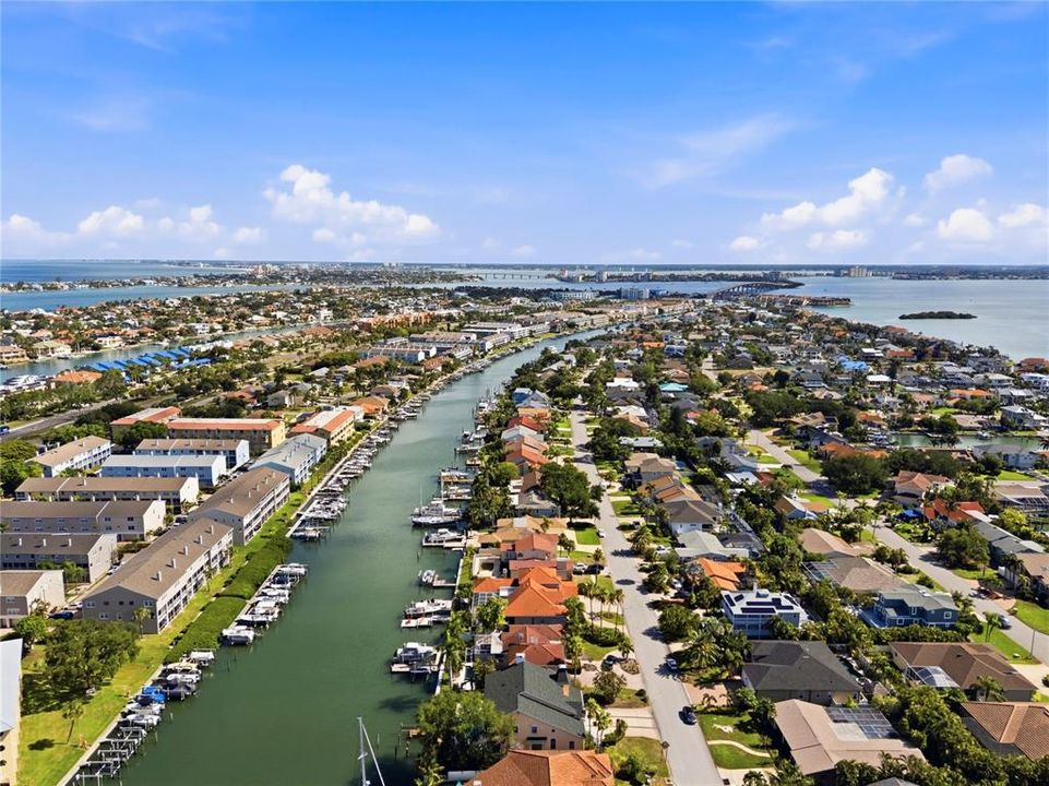 For Sale: $1,750,000 (4 beds, 2 baths, 3688 Square Feet)