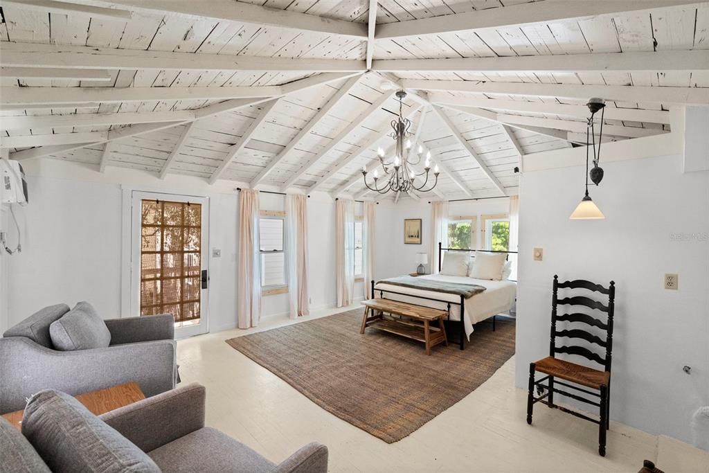 En Venta: $2,875,000 (4 camas, 3 baños, 4254 Pies cuadrados)