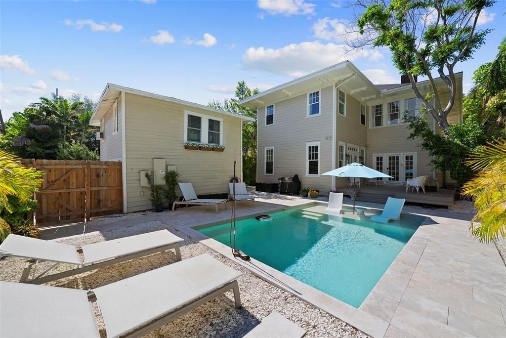 En Venta: $2,875,000 (4 camas, 3 baños, 4254 Pies cuadrados)