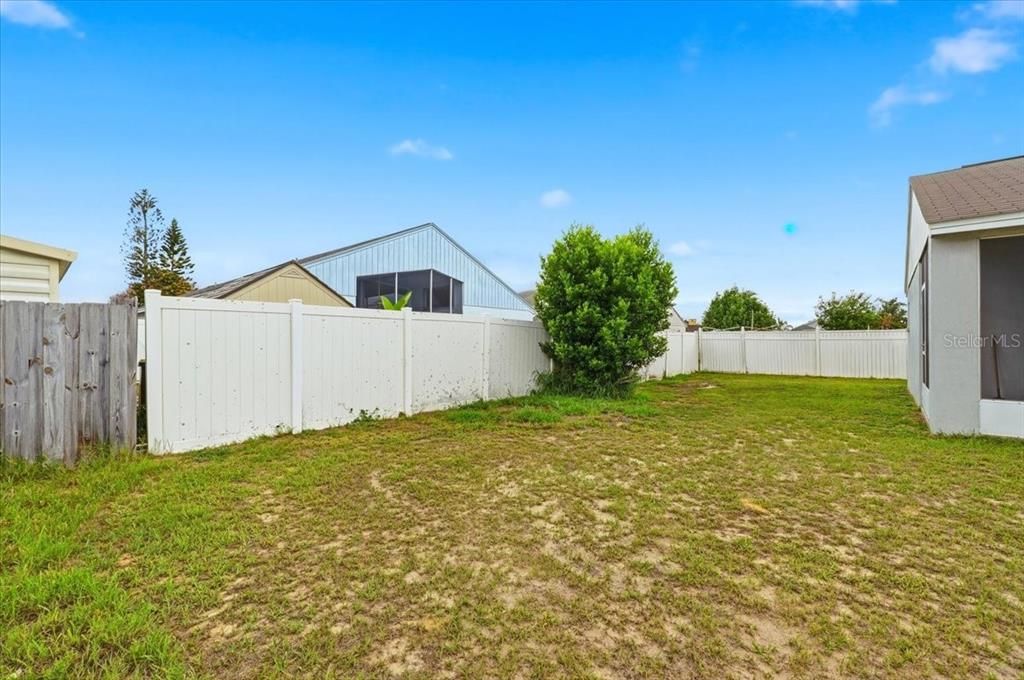 For Sale: $250,000 (3 beds, 2 baths, 1252 Square Feet)