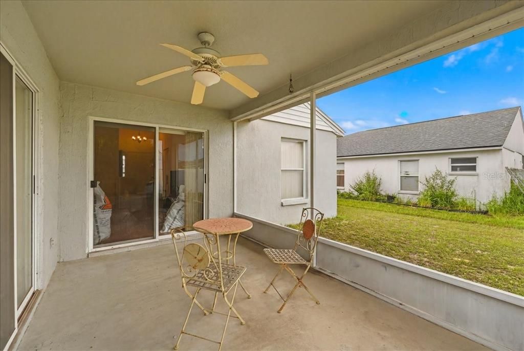 For Sale: $250,000 (3 beds, 2 baths, 1252 Square Feet)