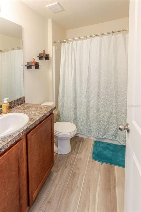En Venta: $314,900 (3 camas, 2 baños, 1511 Pies cuadrados)