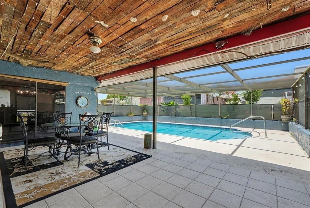 En Venta: $249,900 (3 camas, 2 baños, 1786 Pies cuadrados)