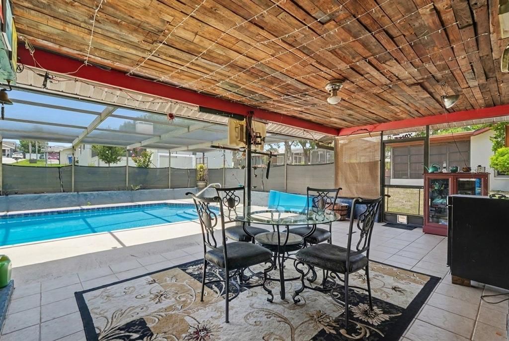 En Venta: $249,900 (3 camas, 2 baños, 1786 Pies cuadrados)