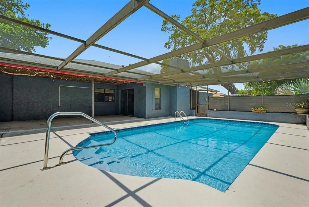En Venta: $249,900 (3 camas, 2 baños, 1786 Pies cuadrados)