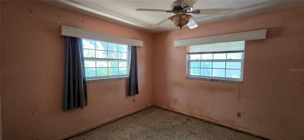 En Venta: $324,900 (2 camas, 2 baños, 1498 Pies cuadrados)