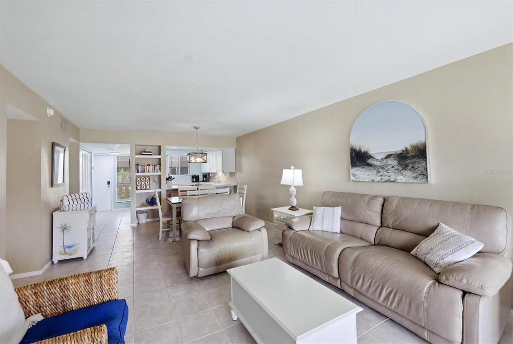 En Venta: $494,900 (2 camas, 2 baños, 1080 Pies cuadrados)