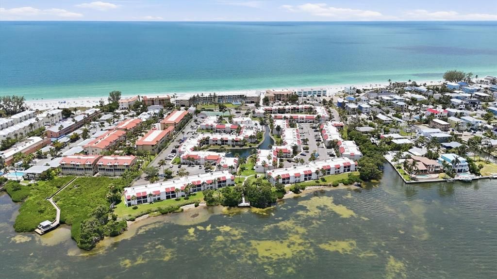 En Venta: $494,900 (2 camas, 2 baños, 1080 Pies cuadrados)
