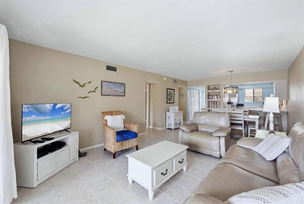 En Venta: $494,900 (2 camas, 2 baños, 1080 Pies cuadrados)