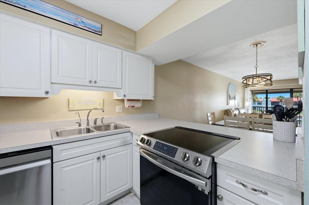 En Venta: $494,900 (2 camas, 2 baños, 1080 Pies cuadrados)