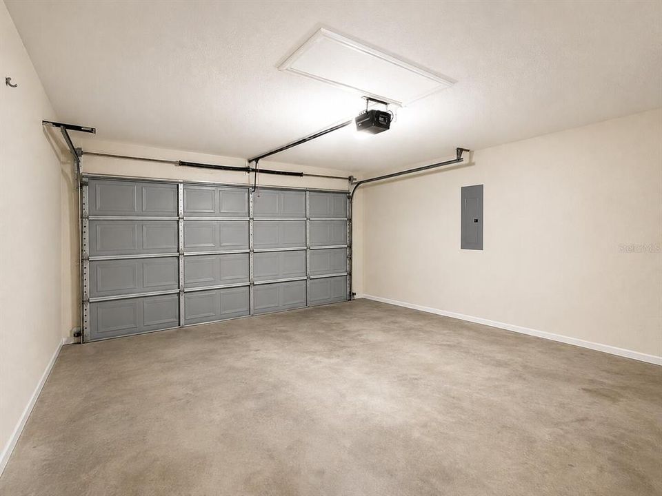 На продажу: $265,000 (3 спален, 2 ванн, 1382 Квадратных фут)