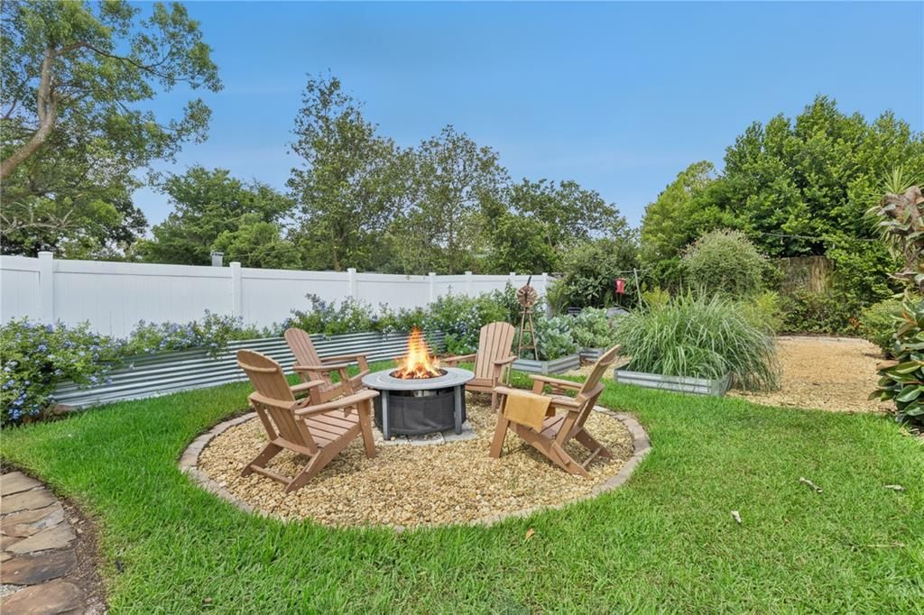 En Venta: $599,000 (3 camas, 2 baños, 1726 Pies cuadrados)