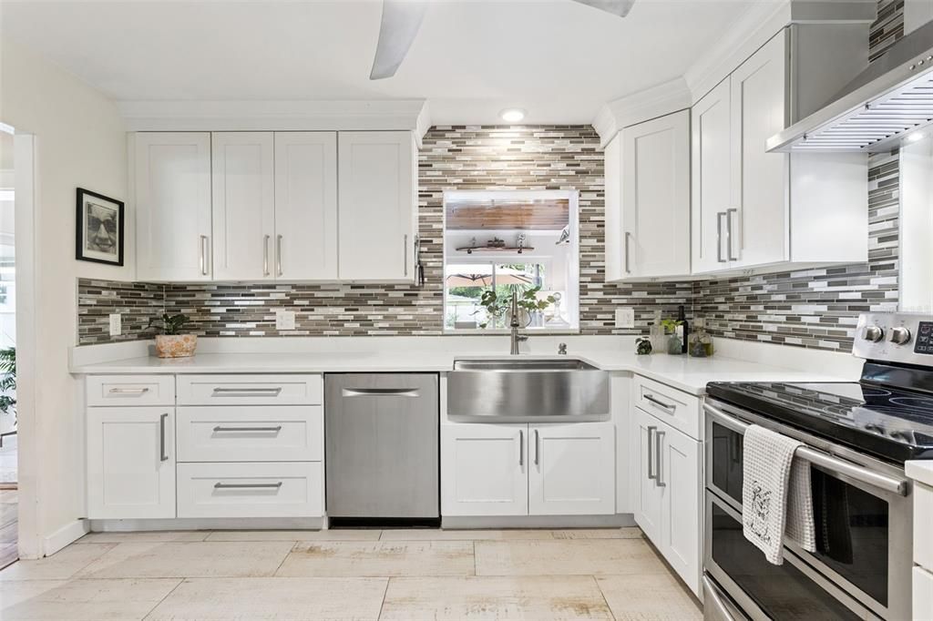 En Venta: $599,000 (3 camas, 2 baños, 1726 Pies cuadrados)
