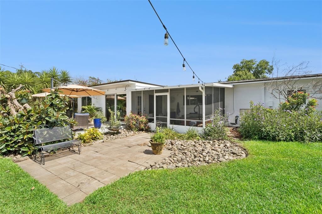 En Venta: $599,000 (3 camas, 2 baños, 1726 Pies cuadrados)