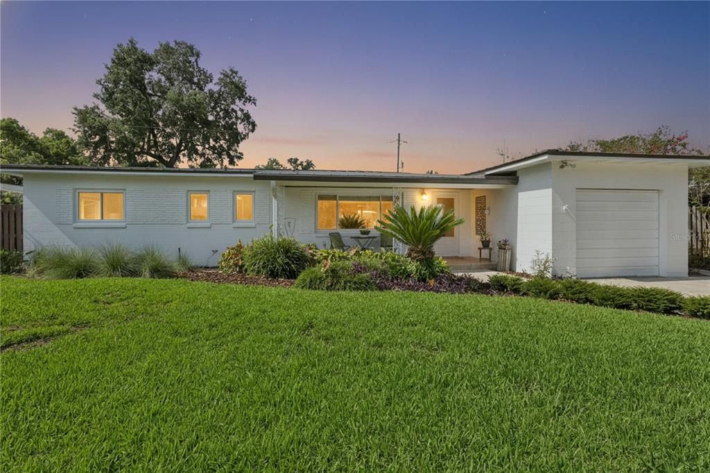 En Venta: $599,000 (3 camas, 2 baños, 1726 Pies cuadrados)