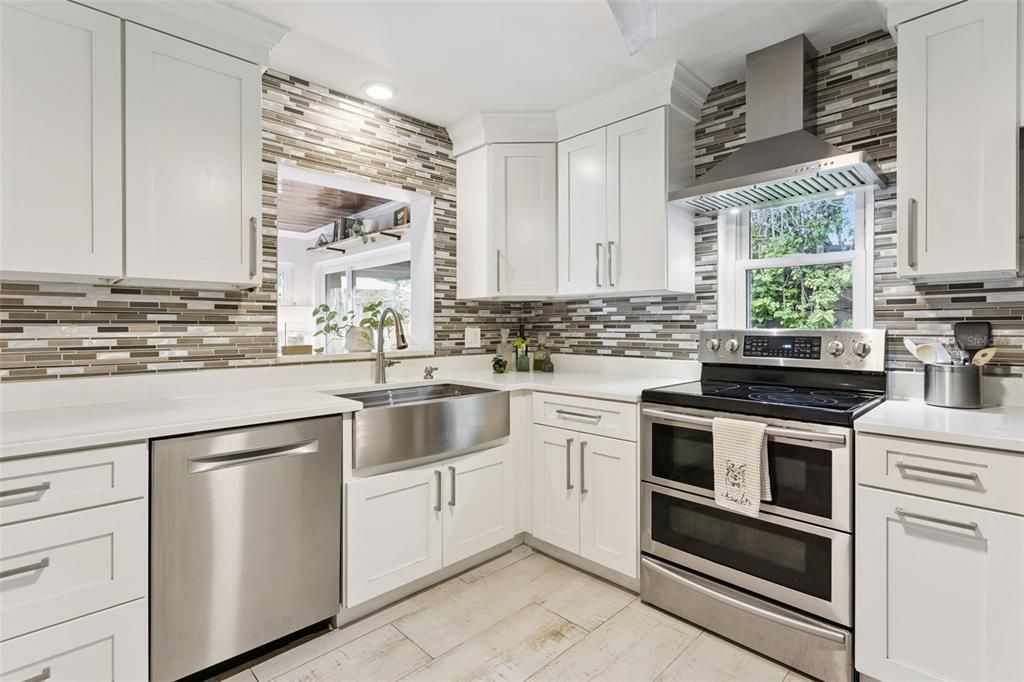 En Venta: $599,000 (3 camas, 2 baños, 1726 Pies cuadrados)