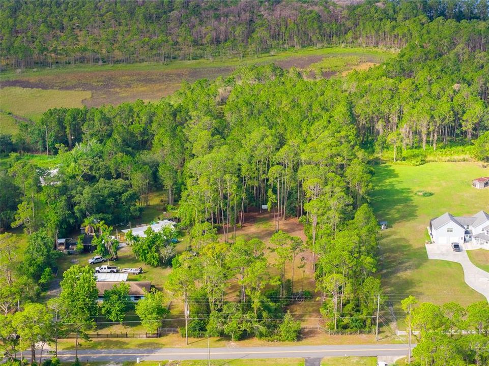 待售: $399,000 (3.84 acres)