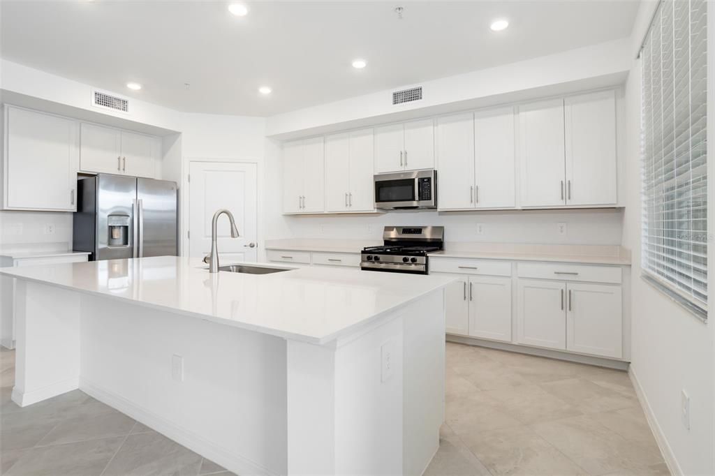 En Venta: $458,497 (3 camas, 2 baños, 1741 Pies cuadrados)