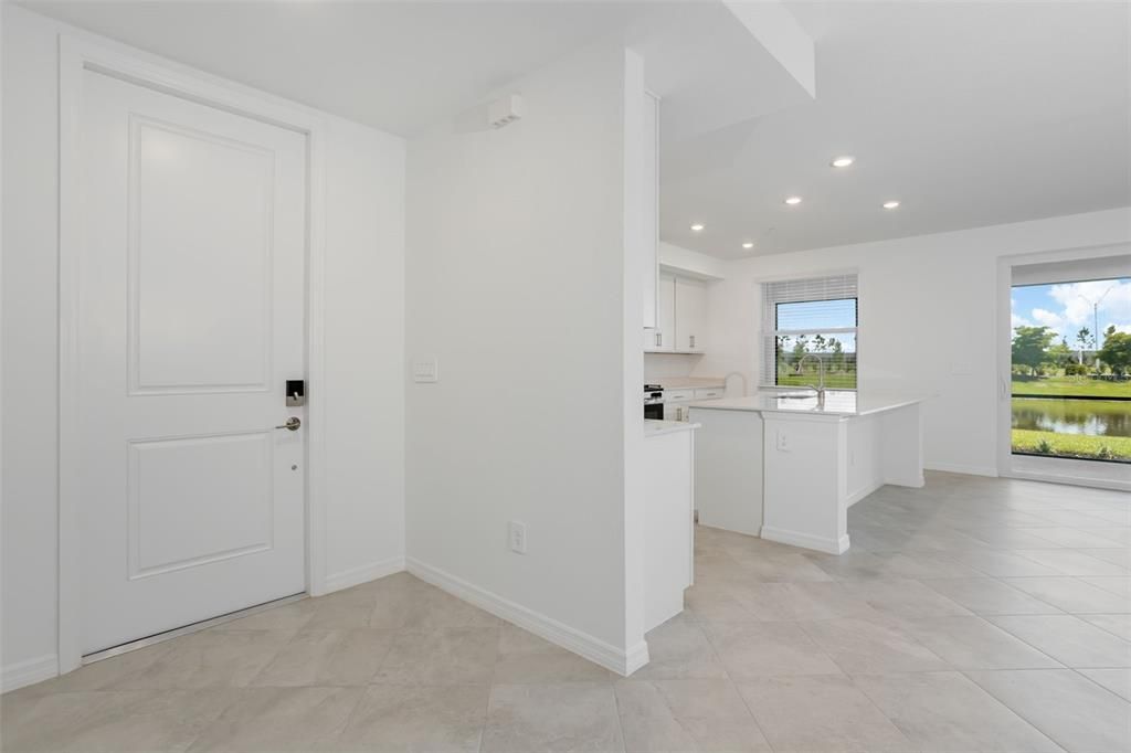 En Venta: $458,497 (3 camas, 2 baños, 1741 Pies cuadrados)