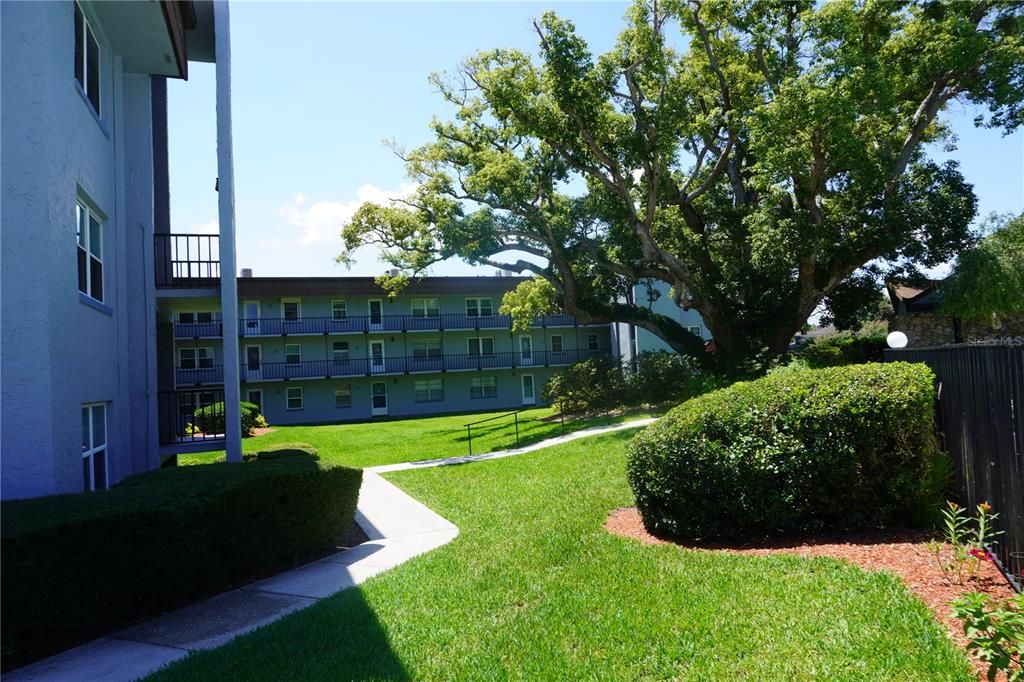 For Rent: $1,500 (2 beds, 2 baths, 1030 Square Feet)