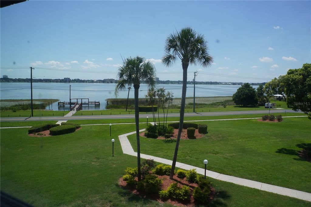 For Rent: $1,500 (2 beds, 2 baths, 1030 Square Feet)