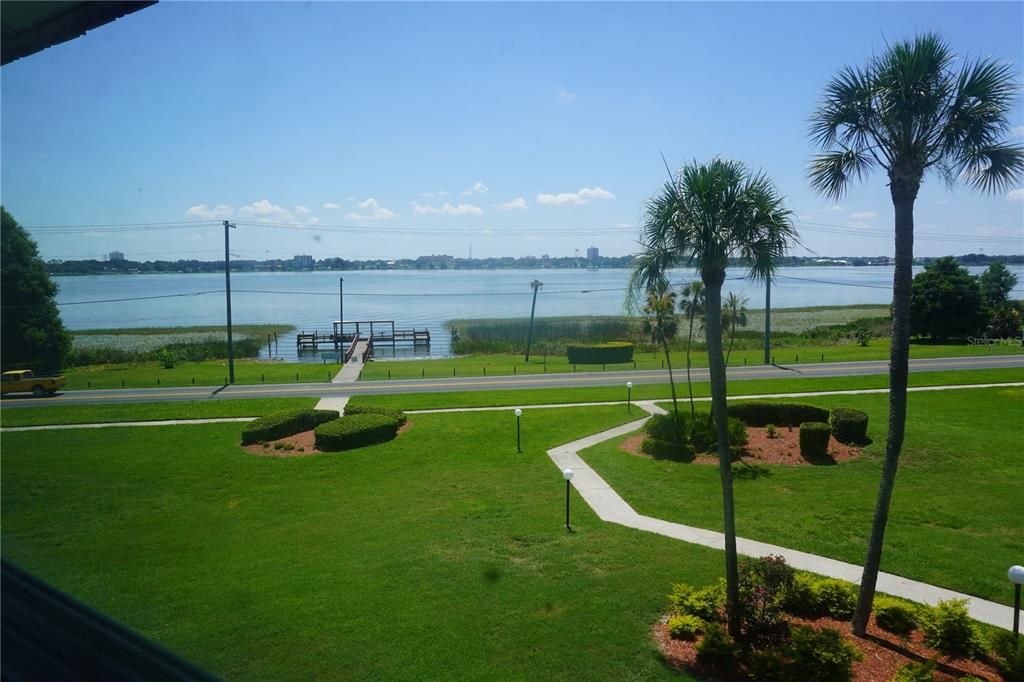 For Rent: $1,500 (2 beds, 2 baths, 1030 Square Feet)