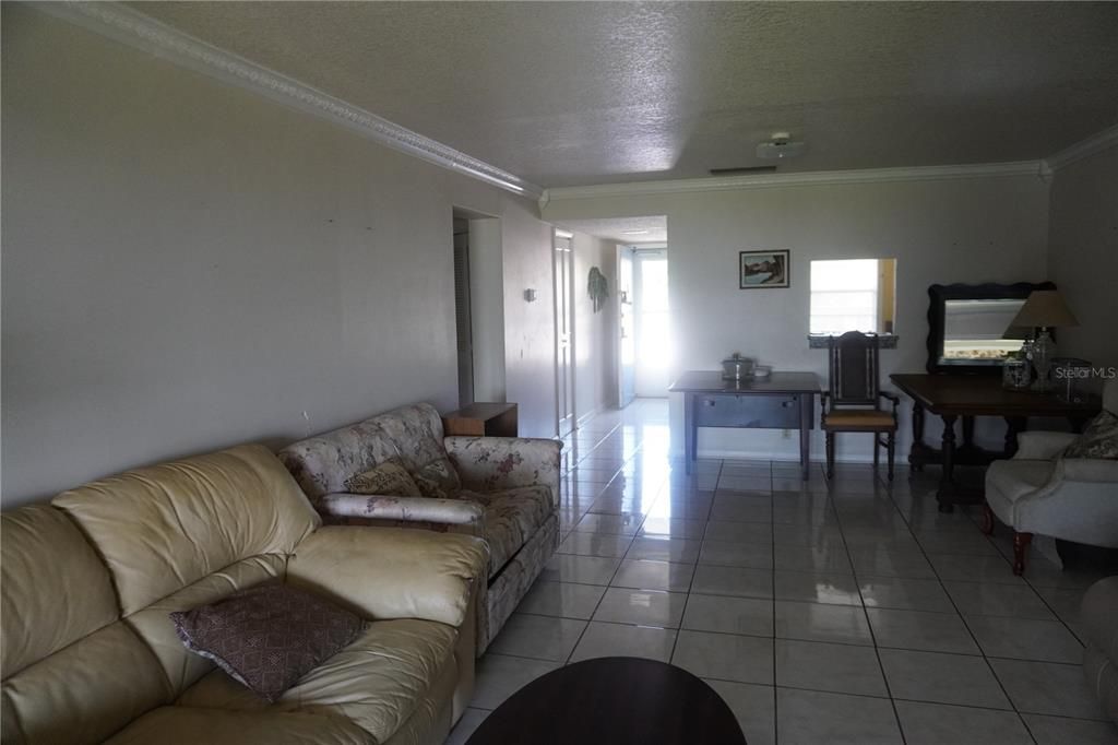 For Rent: $1,500 (2 beds, 2 baths, 1030 Square Feet)